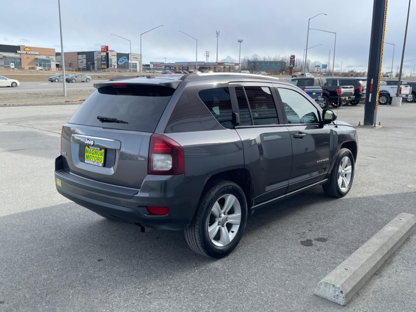 2016 Gray Jeep Compass Sport 4WD (1C4NJDBB2GD) with an 2.4L L4 DOHC 16V engine, auto transmission, located at 1960 Industrial Drive, Wasilla, 99654, (907) 274-2277, 61.573475, -149.400146 - Photo#3